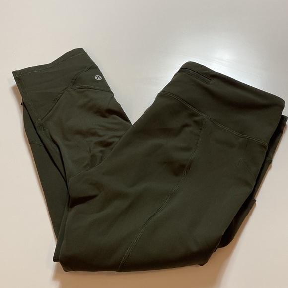 Lululemon Pace Rival Crop *Full-On Luxtreme 22" Dark Olive - Picture 5 of 9